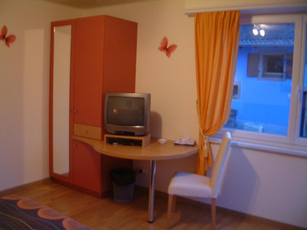 La Maison Bleue Bed & Breakfast Dieffenbach-au-Val Стая снимка